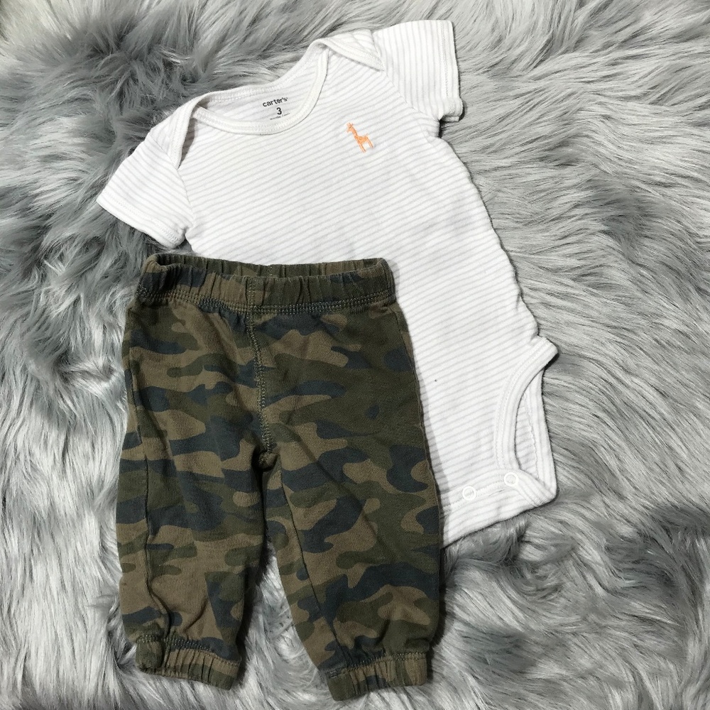 Carter's 3M baby boy short sleeve bodysuit & pants